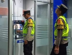 Antisipasi Gangguan Kamtibmas Polsek Penebel  Patroli Malam Hari