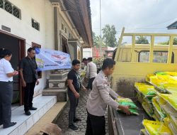 Dalam Rangka Stabilisasi pasokan dan harga pangan Polsek Selbar Salurkan beras Murah untuk Warga