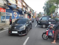 Samapta Polres Bangli Rutin Melakksanakan Giat Arus Lalulintas Di Pasar Kidul Bangli