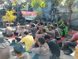 Doa Bersama Polsek Dentim dan Komunitas Ojol: Satukan Niat Jaga Bali Tetap Aman dan Damai