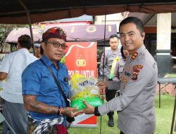 Polres Gianyar Gelar Minggu Kasih Dirangkai dengan Bakti Sosial