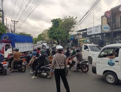 Satlantas Polres Badung Gelar Strong Point Sore di Jalur Utama