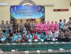 Kapolres Mojokerto AKBP Dr. Ihram Kustarto, S.H., S.I.K., M.Si., M.H., Pimpin Kegiatan Sosial, Santuni Anak Yatim