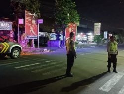 Antisipasi Gangguan Kamtibmas Polsek Penebel Patroli Malam Hari