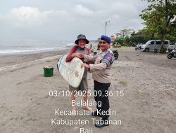 Polres Tabanan Gelar Patroli Pesisir di Pantai Kedungu, Jaga Keamanan Wisatawan dan Aktivitas Masyarakat